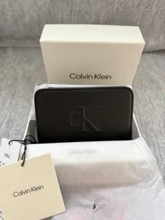 Calvin Klein 二つ折り財布 ブラック