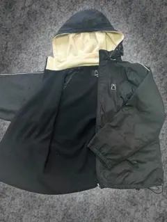 ナイロンジャケット フード付き ブラック