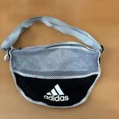 adidas メッシュボールバッグ