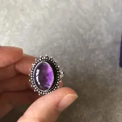 アメジスト シルバーリング（インド産）- 愛と心の平和をもたらす石 10号