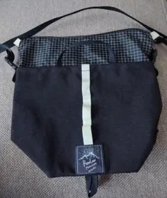 Item thumbnail for item 60ad3644-8322-4a8e-b5b6-06ddaacc9c3e