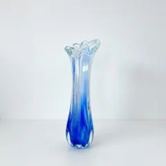 ミッドセンチュリー　花瓶　一輪挿し　ガラスオブジェ　レトロインテリア　古物