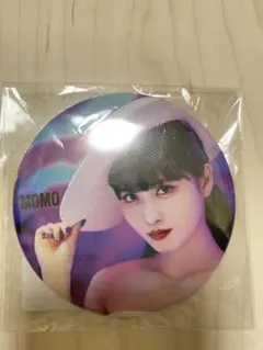 TWICE “BDZ” 缶バッチ　MOMO