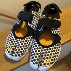 Item thumbnail for item 732ad058-0751-4585-a927-f03a7c6a950d