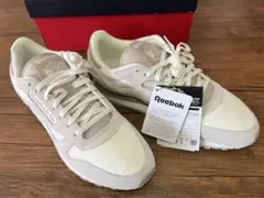 新品未使用 Reebok スニーカー クラシック　レザー