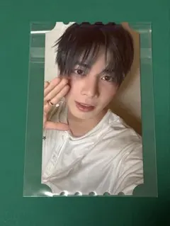 Item thumbnail for item cad24c1e-e1d6-4dce-8c19-5b1aa5052386