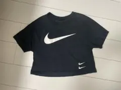 ナイキ　短丈　Tシャツ　黒
