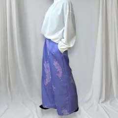 【１点もの】着物リメイクのワイドストレートパンツ〈クジャク柄が個性的〉