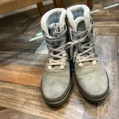 ccilu グレー ファー付きショートブーツ