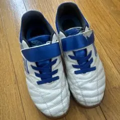 umbro フットサルシューズ 室内 サッカーホワイト/ブルー 21.5cm