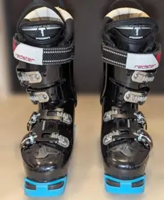 Atomic redster PRO 100 スキー靴　25-25.5cm Atomicスキーブーツ redster pro 110 25-25.5cm - メルカリ