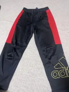 adidas パンツ 黒 赤のサムネイル