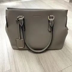 グレージュ ハンドバッグ