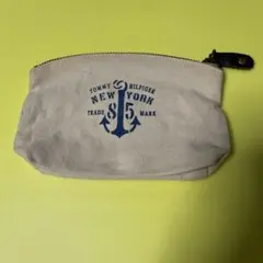 TOMMY HILFIGER ベージュポーチ