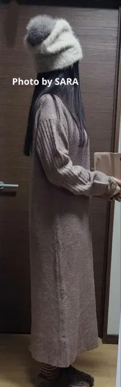 GU パフィータッチハイネックワンピース　34　BROWN　ニュアンスカラー