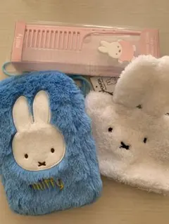 【新品未使用】ミッフィー　スマホケース　ショルダーバック　コーム　セット