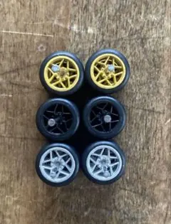 ★カスタムパーツ★ 1/64 ミニカータイヤとホイール 3台分　星2