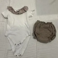 COCO WOLF フリル付きロンパース、ZARAパンツ