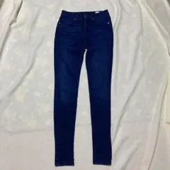 TOMMY HILFIGER スキニーデニムパンツ 26インチのサムネイル