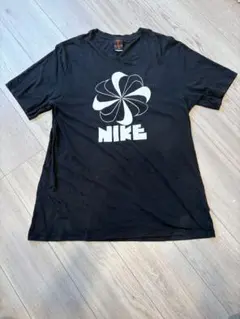 NIKE 風車　Tシャツ ブラックのサムネイル