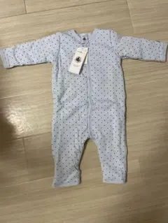 新品タグ付き　プチバトー　星プリント　ロンパース　12M