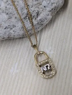 ✨️NINA RICCI✨️ニナリッチ 南京錠デザイン ネックレス ゴールド