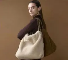 VIOLAd'ORO エコムートン　チェーンショルダートート★保存袋、タグ付き