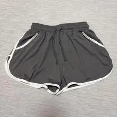 グレー ショートパンツ Lサイズ