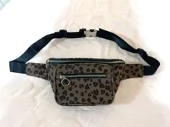 ローリーズファーム　ショルダーバック