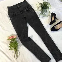 【美脚効果★スタイルアップ】ブラックデニム　ハイウエスト　S