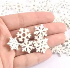 【匿名配送】スノーチップ★雪の結晶/木製 ハンドメイド 冬の飾り付け C