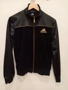 adidas ジャージ ブラック ベルベット　セットアップ　上下　Sサイズ