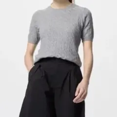 UNIQLO ケーブルクルーニットセーター　GRAY