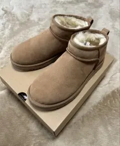 UGG ムートンブーツ クラシックウルトラミニ　24センチ