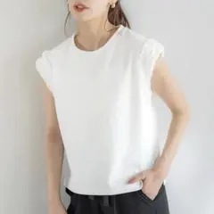 coca 肩フリルノースリーブTシャツ ホワイト Mサイズ