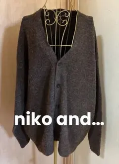 niko and… ウール混 Vネックカーディガン ダークブラウン L