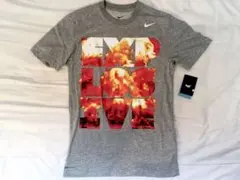 新品！NIKE/ナイキ/Tシャツ/灰色/炎/S/M/グラフィック/メッセージ