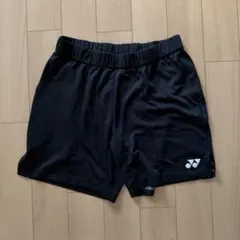 ヨネックス バドミントンショートパンツ 黒