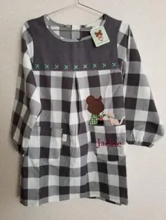 新品☆くまのがっこうの割烹着♪ 長袖エプロン　保育士　介護士　チェック柄