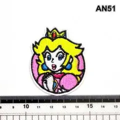 AN51 ピーチ姫　マリオ　アイロン接着　刺繍ワッペン　パッチ