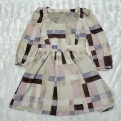 SNIDEL秋幾何学模様 シフォンミニワンピース