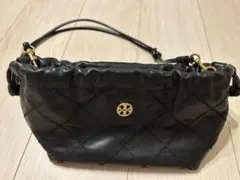 Tory Burch トリーバーチの黒ショルダー