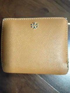 トリーバーチ　キャメル二つ折り財布　難ありのサムネイル