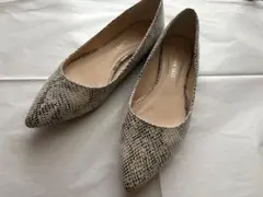RODESKO パイソン柄 フラットシューズ パンプスのサムネイル