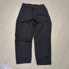 ユニクロ　コットンリラックスアンクルパンツ　M