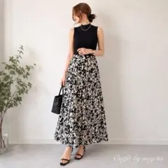 coca 花柄フレアスカート モノトーン ロング丈 ウエストゴム Mのサムネイル