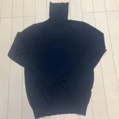 ZARA 黒　タートルネック　ニット　袖ボタン