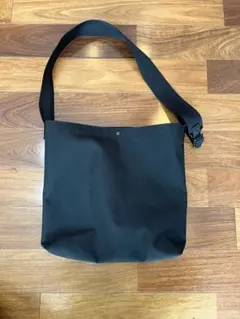 WILDERNESS EXPERIENCE ショルダーバッグ ブラック