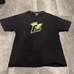 FAT ロゴ Tシャツ 黒のサムネイル