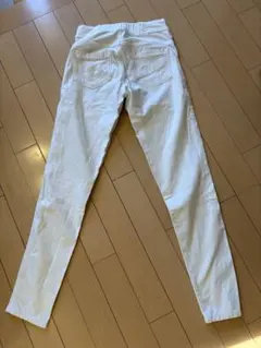 サムシング　ホワイト スキニーデニム